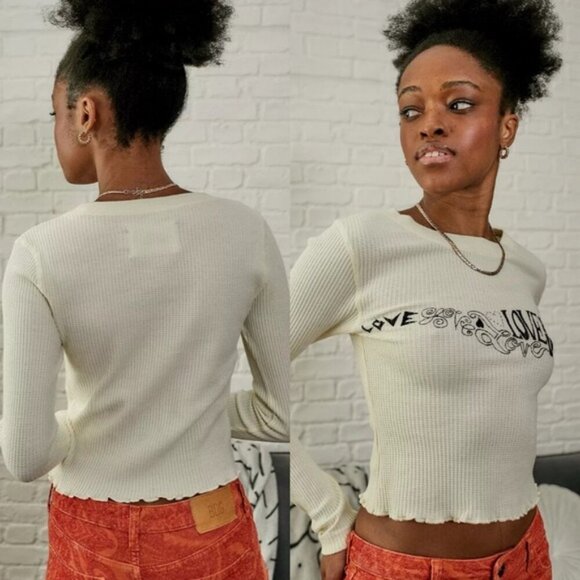 UO Shawni Love Long Sleeve Baby T-Shirt small - Picture 1 of 4